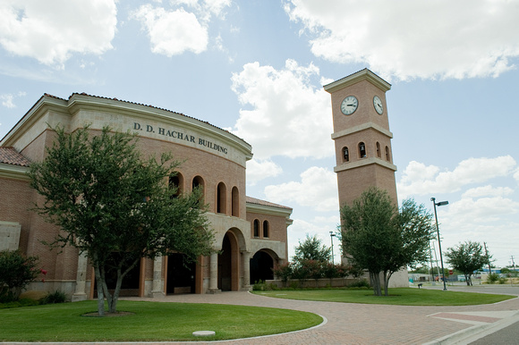Laredo Campus003